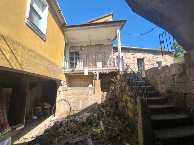 Complejo Rural, con gran potencial de desarrollo , en A MERCA. — 6
