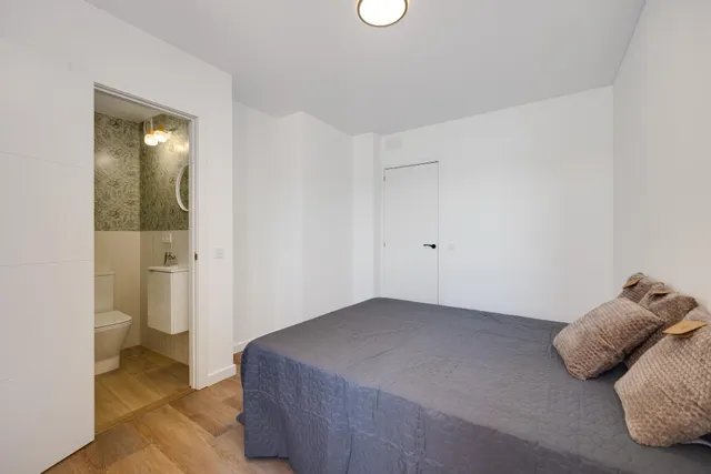 apartamento reformado con vista al mar — 19