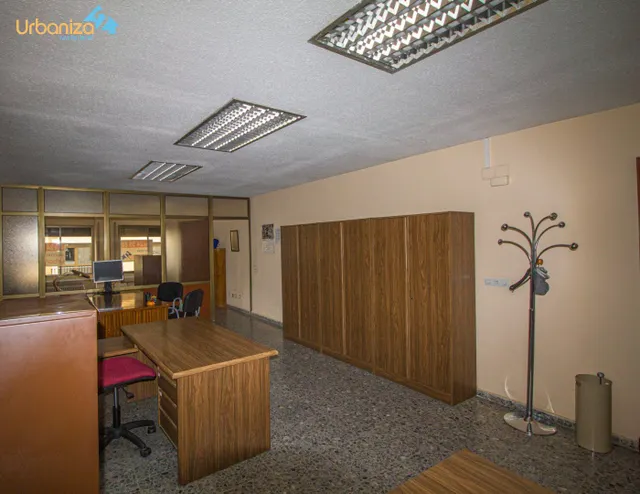 OFICINA CASCO ANTIGUO BADAJOZ — 6