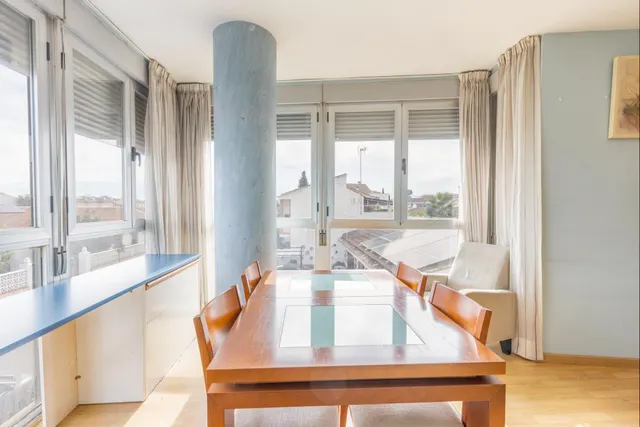 ¡¡¡amplio piso de 3 dormitorios, 2 baños, cochera y trastero, por solo 179.900 €!!! — 18