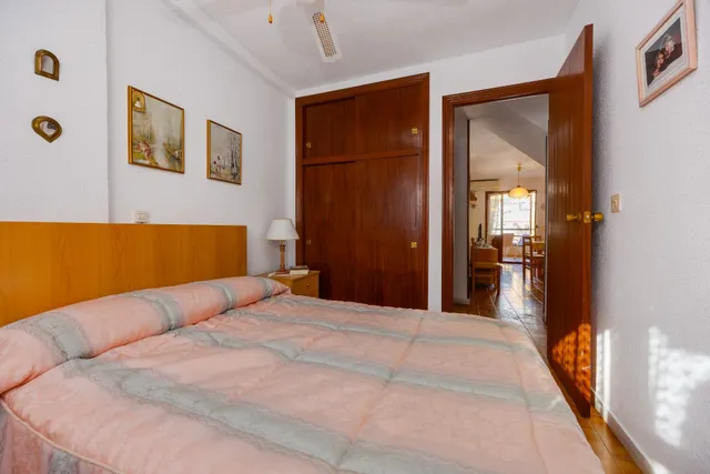 Ático duplex con solárium, vistas al mar y a 280 metros de la playa de La Mata — 21