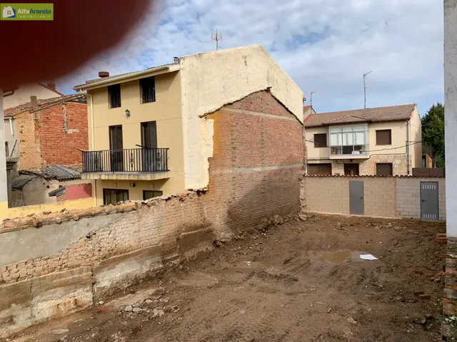 TERRENO URBANO EN PEÑARANDA DE DUERO - foto 4