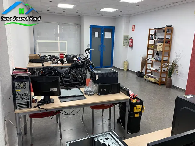 Local comercial en Cartagena 105 m2 – listo para entrar – zo - foto 3