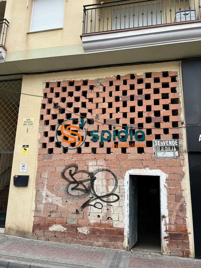 AMPLIO LOCAL CENTRICO SE ACEPTA PERMUTA - foto 2