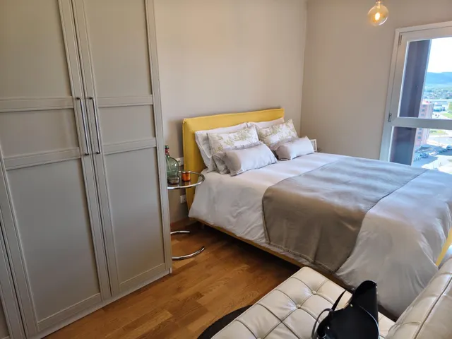 Amplio y Luminoso Piso en La Rosaleda, Ponferrada - €169.000 — 33