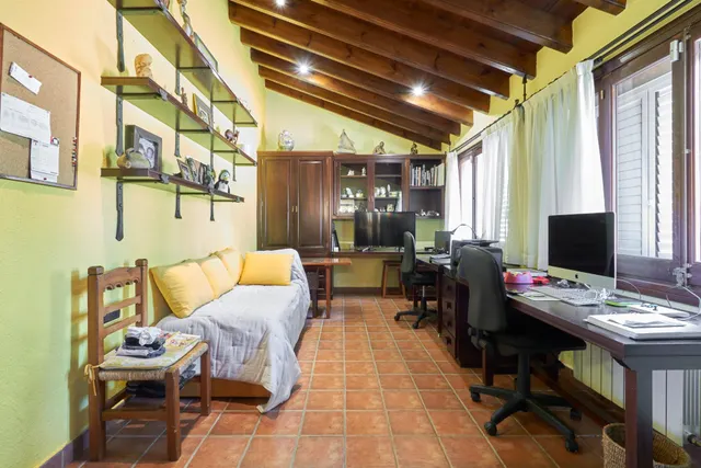 ESPECTACULAR CASA EN LA CORNISA CON VISTAS AL MAR — 20
