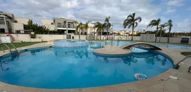 Planta baja en venta en Torrevieja — 2