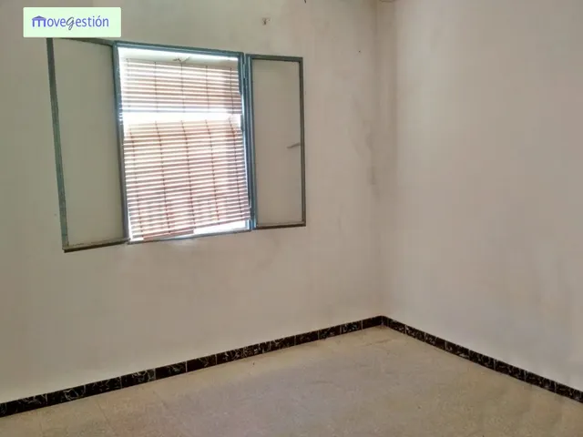 VENTA DE CASA A REFORMAR - CASCO ANTIGUO — 4