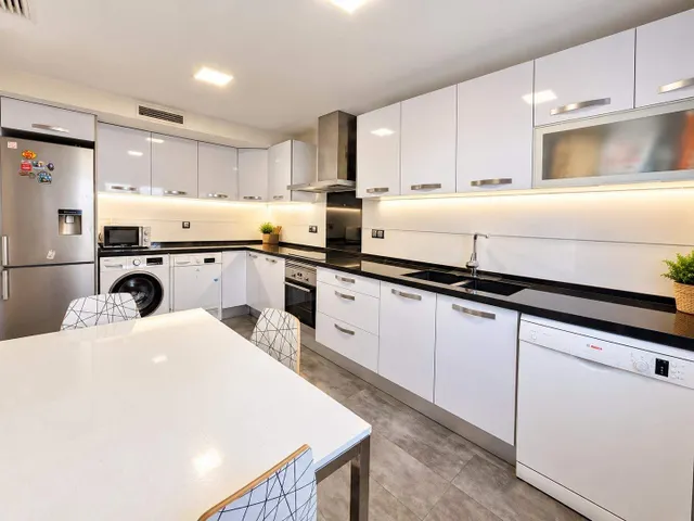 Adosado en venta en Barrio Divina Pastora – Tómbola — 13