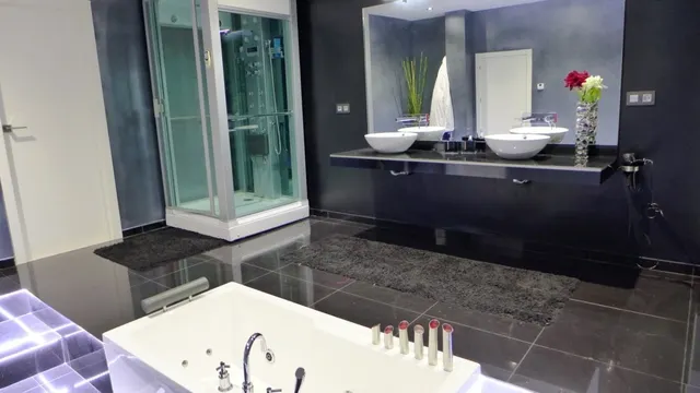 Chalet en venta — 28