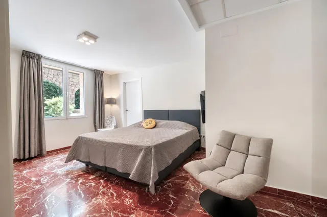 Magnífica villa en entorno privilegiado con excelentes vistas — 14