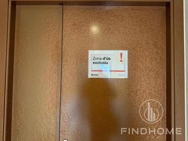 Negocio 303m² en venta - Centro — 27