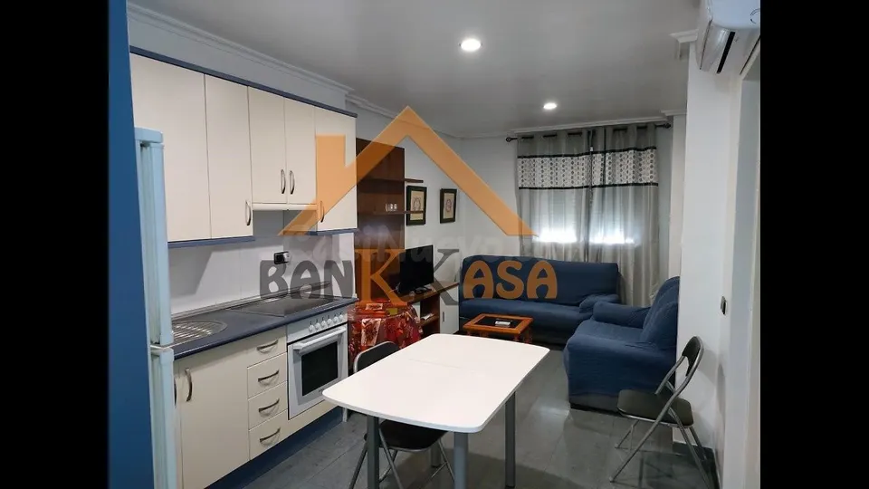 SE VENDE PISO EN BALERMA MUY CERCA DE LA PLAYA
