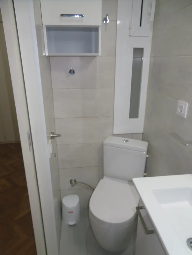 Bonito piso de 3 habitaciones en la calle sepulveda — 9