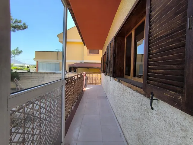 Casa independiente con parcela, 5 dormitorios y garaje en Alquerías (Murcia) — 8