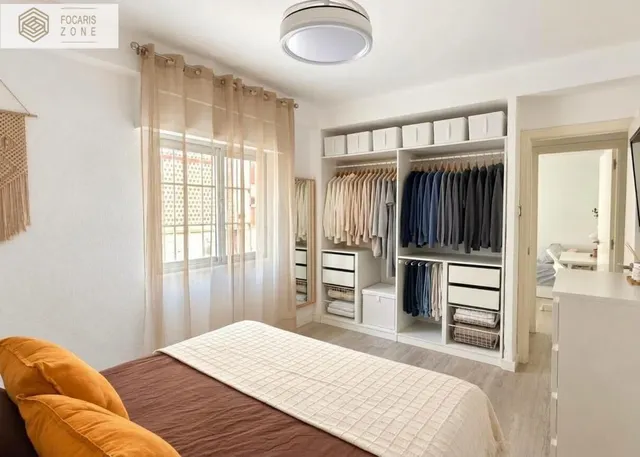 Vivienda renovada, funcional y rodeada de la auténtica esencia de Málaga — 11