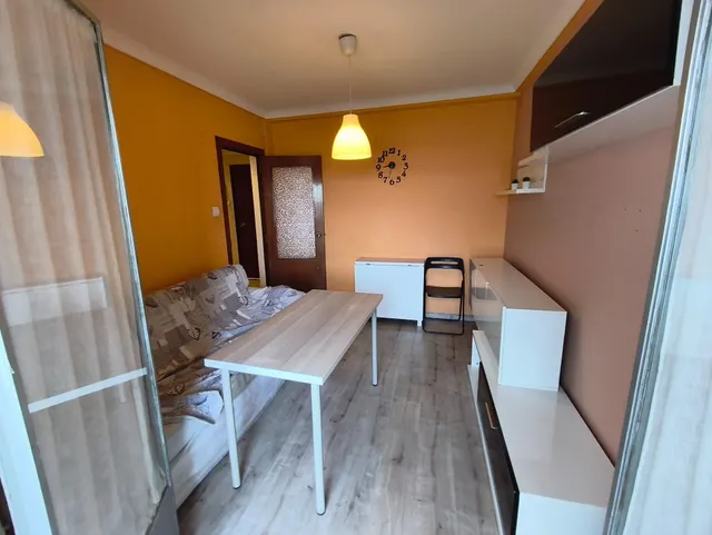 Piso de 54m2 útiles AMUEBLADO. Distribuido en dos dormitorios, salón, cocina y baño — 9