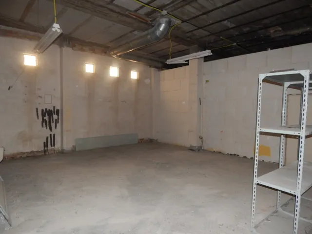 LOCAL COMERCIAL EN ONTINYENT (VALENCIA) Zona San Jose — 3