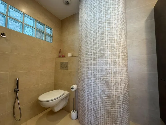 1ª Línea Playa Fuengirola - Super Atico 2 Dormitorios, Vistas al mar y Piscina, Gran Terraza, Sauna — 20