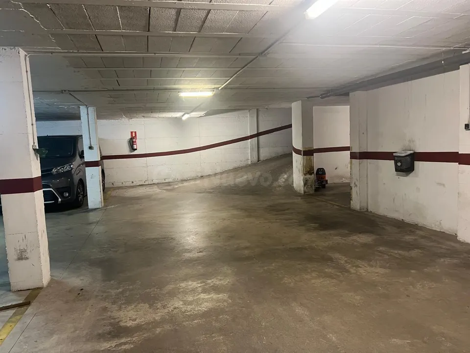 Parking 13m² en venta - Mestral