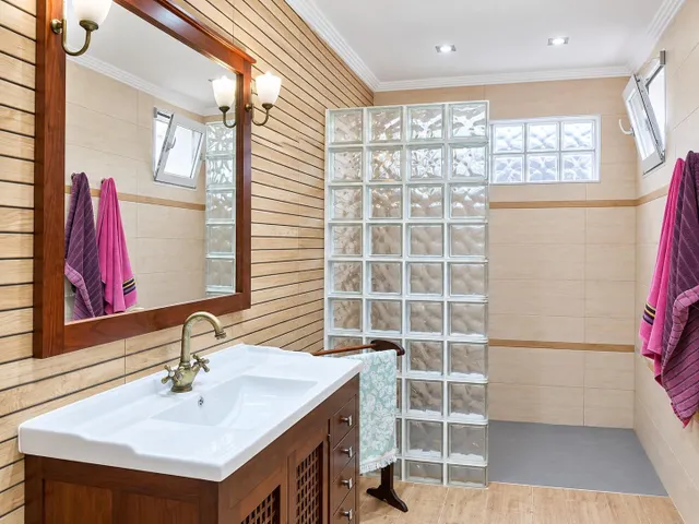 Villa con piscina y parcela de 14.000 m2 en Orihuela — 6