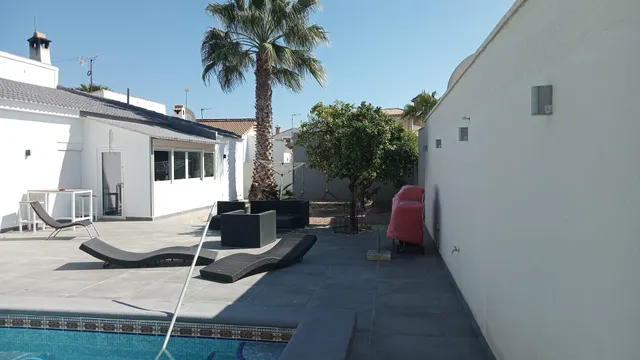 Villa 4 habitaciones 174m² en venta - Lomas de Cabo Roig — 33