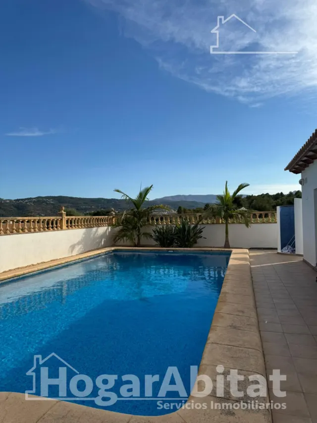 Precioso  chaelt con piscina, garaje, barbacoa y terraza — 42