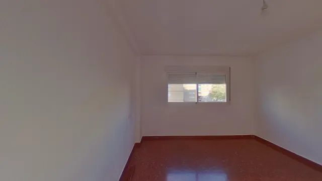 Venta de Piso Sin Posesión en Granada — 6