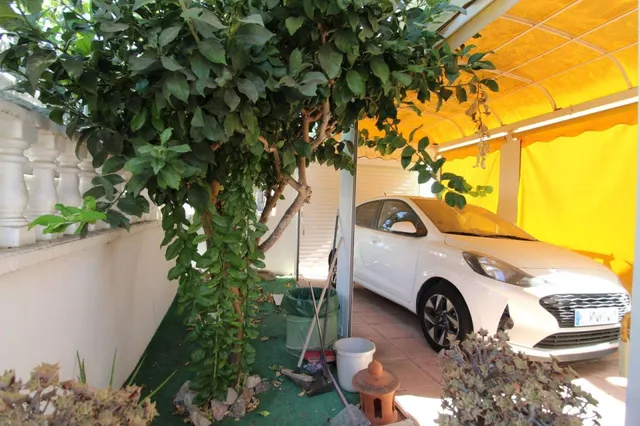 Villa 3 habitaciones 90m² en venta - Centro — 40