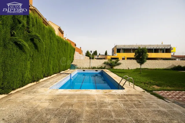 CHALET SEÑORIAL EN URB VISTA NEVADA ARMILLA, 4 DORM, 2 WC, T - foto 4