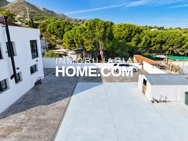 Chalet independiente de diseño moderno con 5 dormitorios, piscina, gran parcela y vistas despejadas en Pinos de Alhaurín — 20