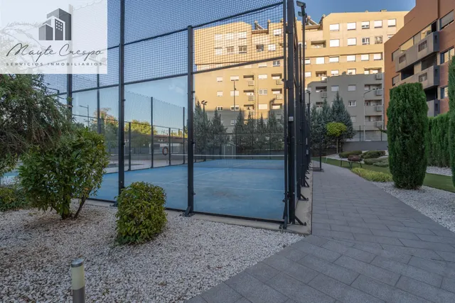 Moderno Apartamento Nuevo en el Campus de la Salud - Granada — 12