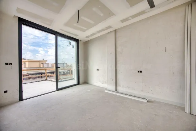 ÁTICO DE LUJO DE OBRA NUEVA EN EL EDIFICIO VEGA en Orihuela  - foto 4