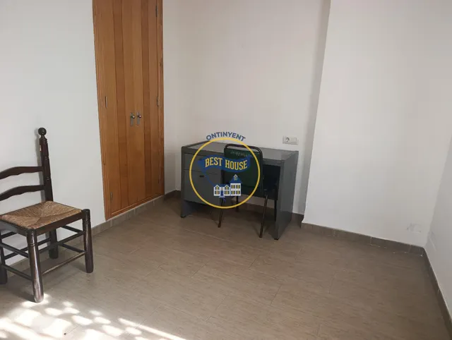 Oportunidad primer piso sin ascensor reformado en Ontinyent — 24