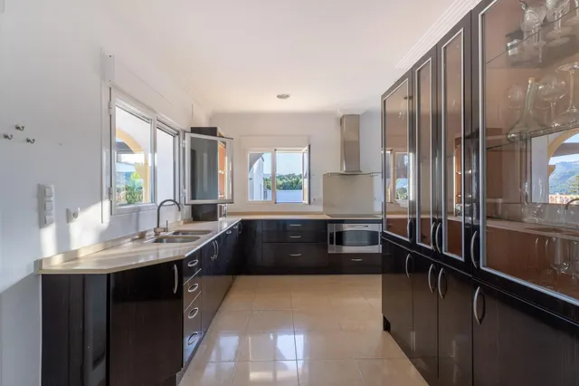 Villa 4 habitaciones 376m² en venta - Comunidad valenciana — 43