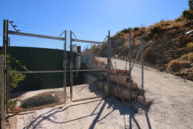 Finca rural con proyecto turístico en Tolox (Málaga) - 6.000 - foto 5