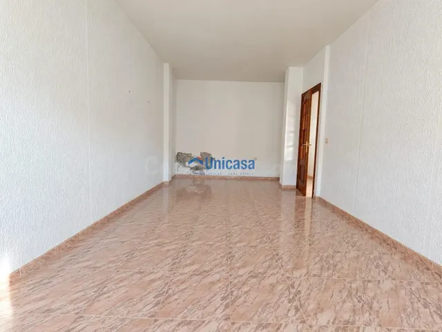 119 m2 con terraza y patio · 3 dormitorios · a reformar — 5