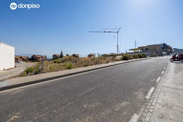 Solar en venta - Urbanizacion canadas del parque — 2