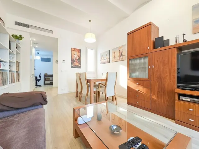 Piso 1 habitación 57m² en venta - Dreta de l´Eixample — 4