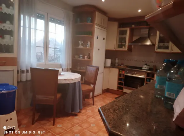 AOC VENDE ADOSADO 4 HAB, 3 BAÑOS, GARAJE Y TRASTERO — 11