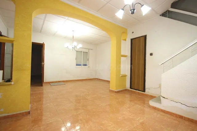 Casa en el Centro de Petrer Para Reformar. — 3