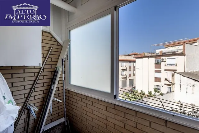 PISO CON GARAJE JUNTO AL METRO EN CHURRIANA — 10
