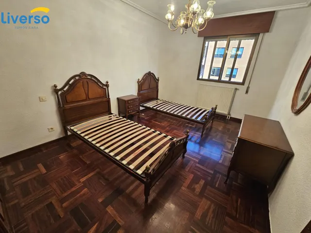OPORTUNIDAD DE VENTA EN LA ZONA SUR, PISO GRAN TAMAÑO CON GARAJE Y TRASTERO , EXTERIOR!!! — 14