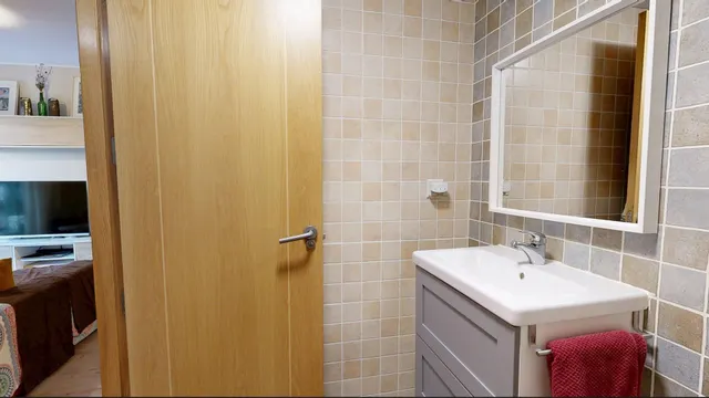 Piso en venta con gran terraza de 68 m2, garaje y trastero | La Muela, Zaragoza — 26
