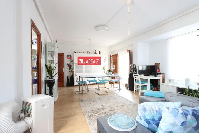Acogedor Piso en Benaguasil con Magníficas Vistas — 5