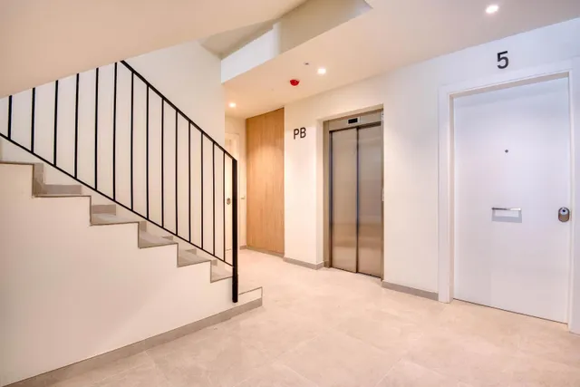 Apartamento 2 habitaciones 111m² en venta - Nucli Antic — 17