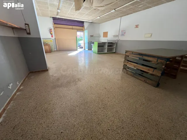 LOCAL COMERCIAL EN CAN RULL