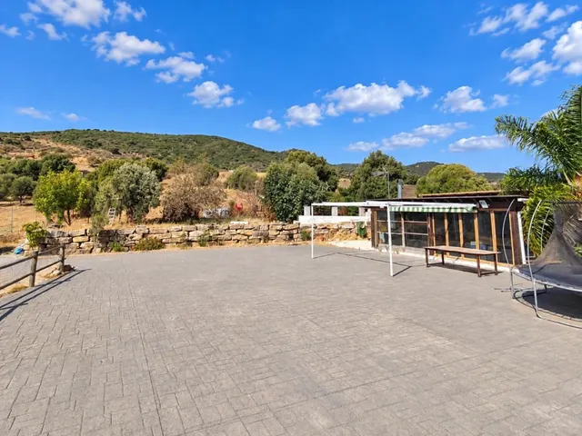 VENTA DE EXCEPCIONAL FINCA RÚSTICA CON GRAN PARCELA Y EDIFICACIONES EN ESTEPONA — 18