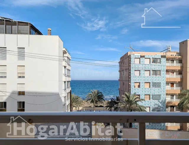 ¡VISTAS AL MAR! AMPLIO Y ESQUINERO CON GARAJE, TERRAZA Y EST