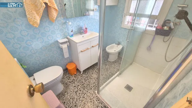 ALQUILER DE HABITACIÓN DOBLE — 17